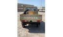 Toyota Land Cruiser Pick Up 4.0L single cabin Mid Option DL + winch