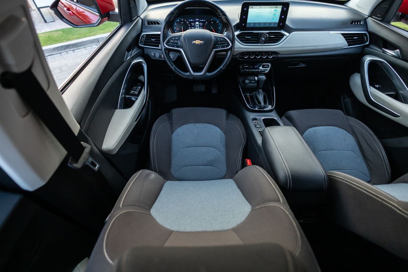 Chevrolet Captiva Premier 1.5L (150 HP) (7 Seater)