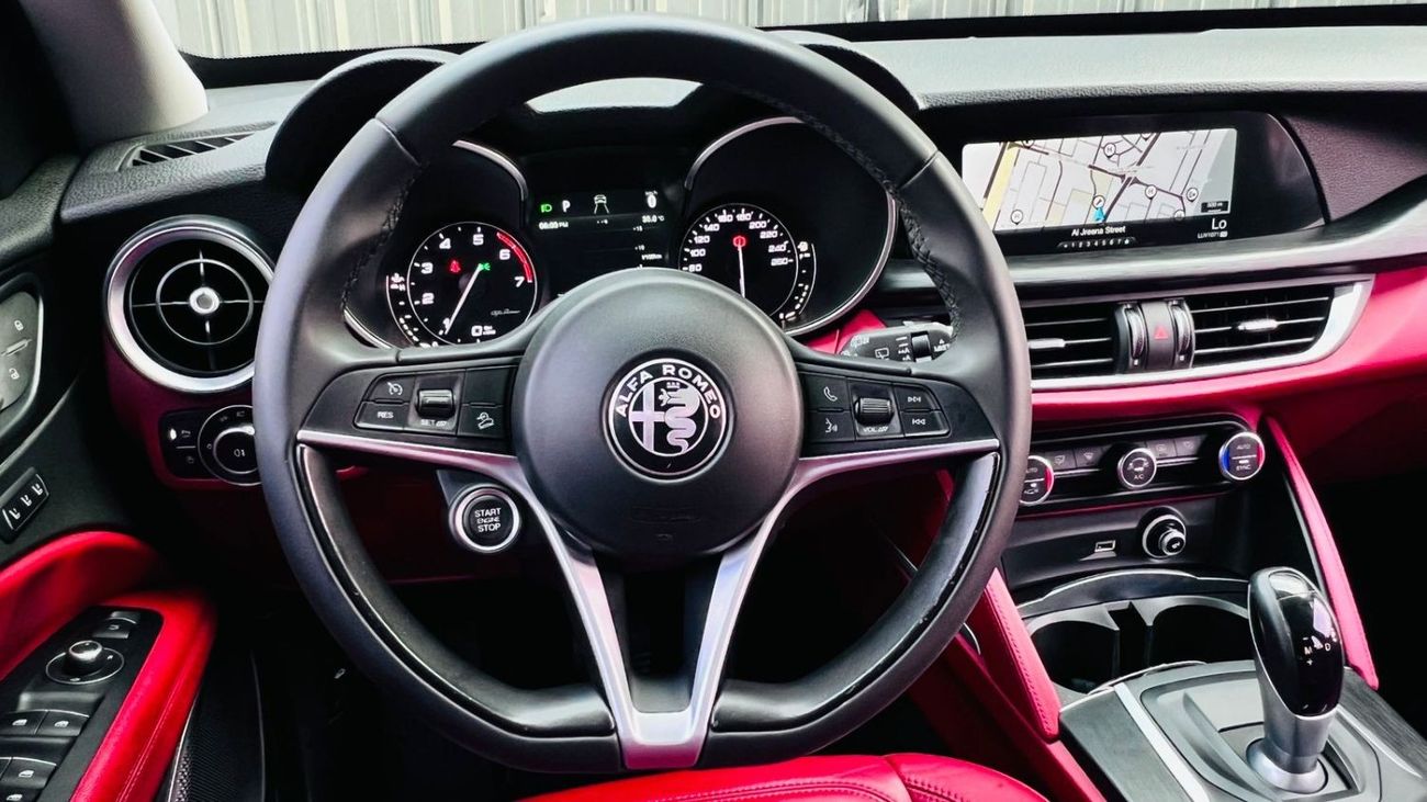 Alfa Romeo Stelvio Super AED 1,200 PM | ALFA ROMEO STELVIO Q4 | FULLY MAINTAINED | GCC | JUST BUY & DRIVE