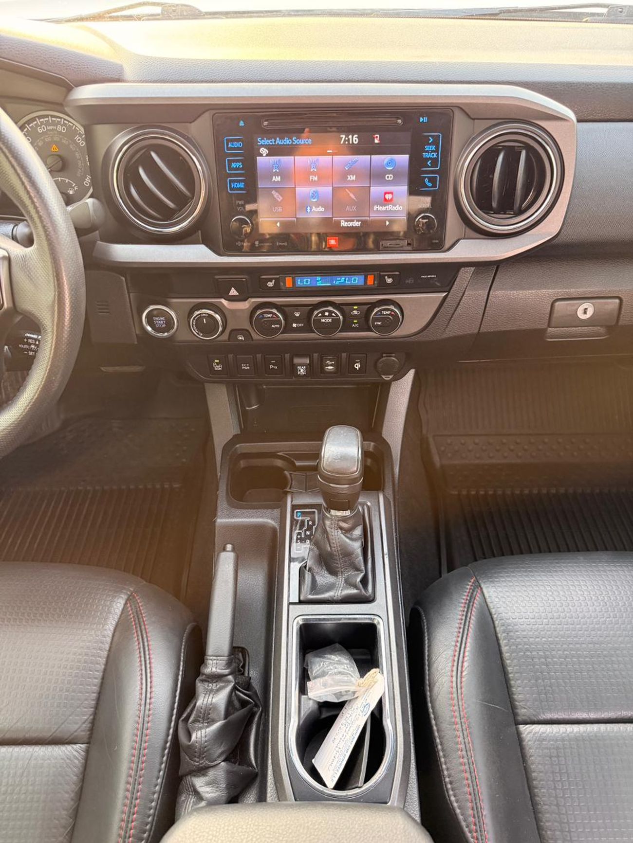 Toyota Tacoma TRD PRO 4X4 Sunroof, leather Full option