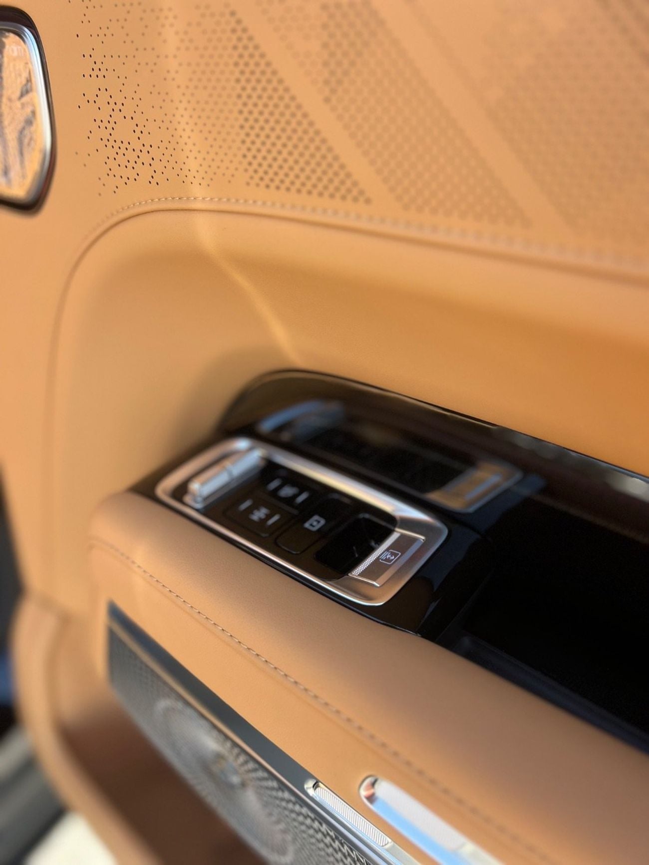 زيكر 9X Zeekr 9x Ultra Edition 70kwh ( For Export only )