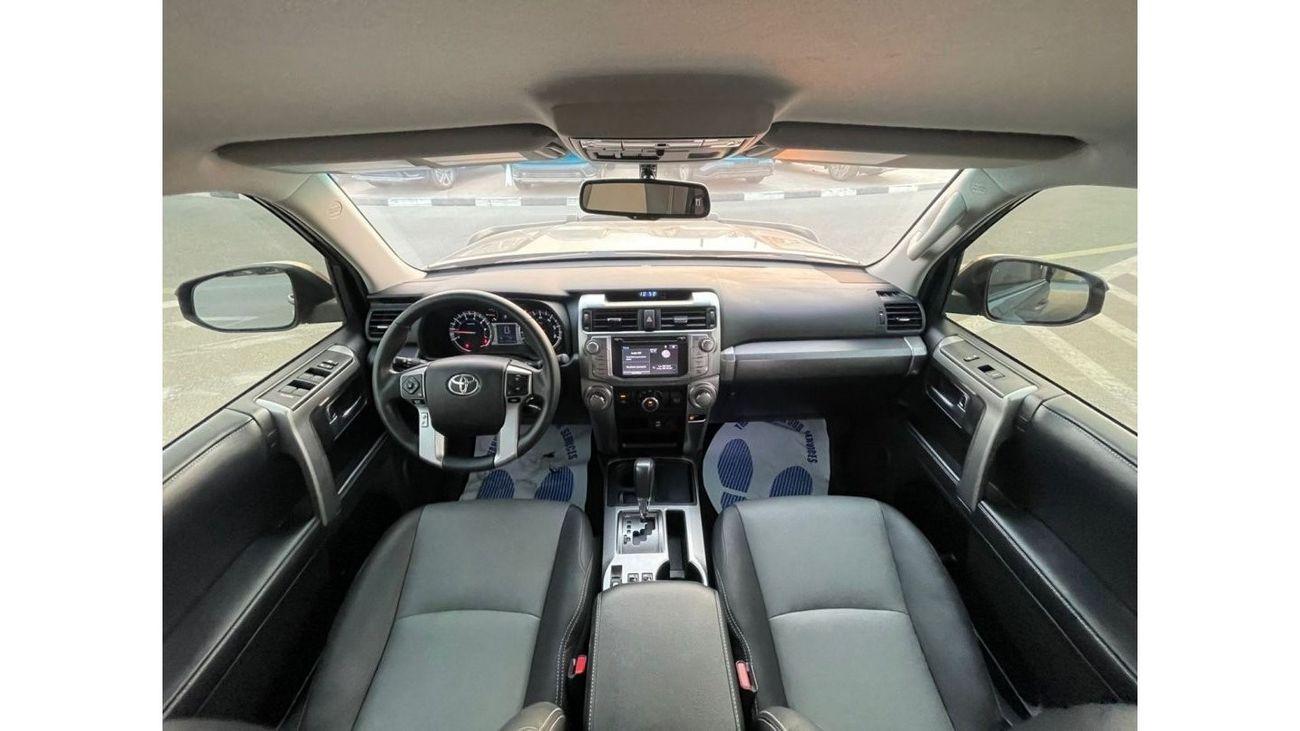 Toyota 4Runner “Offer”2018 Toyota 4Runner SR5 Premium -7 Seater - 4L V6 - UAE PASS