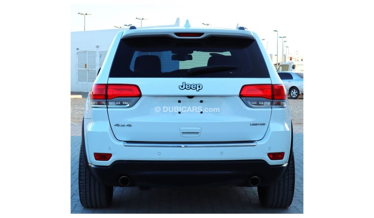 Jeep Grand Cherokee Limited Jeep Grand Cherokee 2015 GCC in excellent condition
