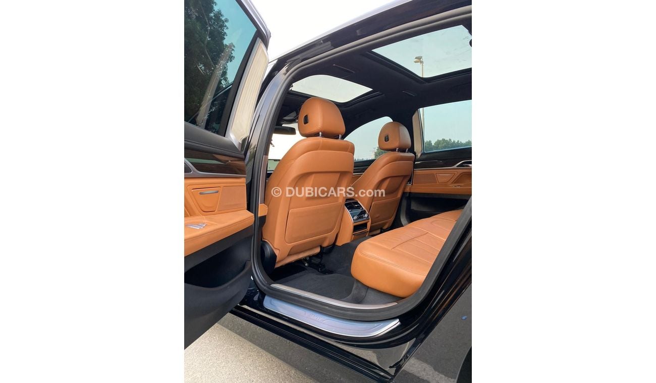 BMW 730Li BMW LI 730 GCC 2017 FULL OPTION PERFECT CONDITION