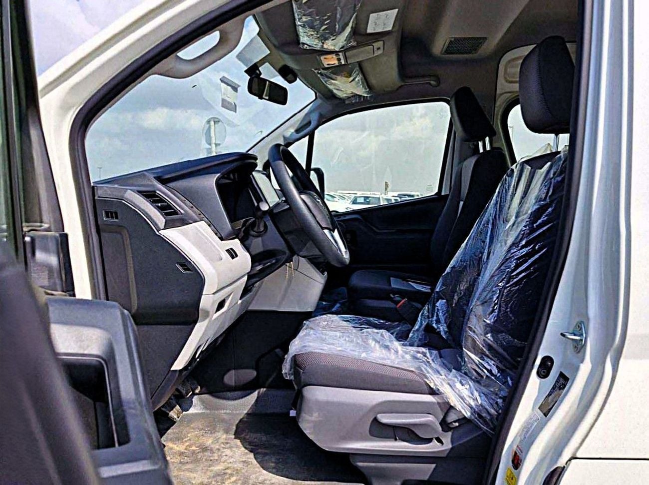 Toyota Hiace GL Toyota Hiace High roof Black pumber 2.8l Diesel M/T with MoonRoof White color 2026 Model