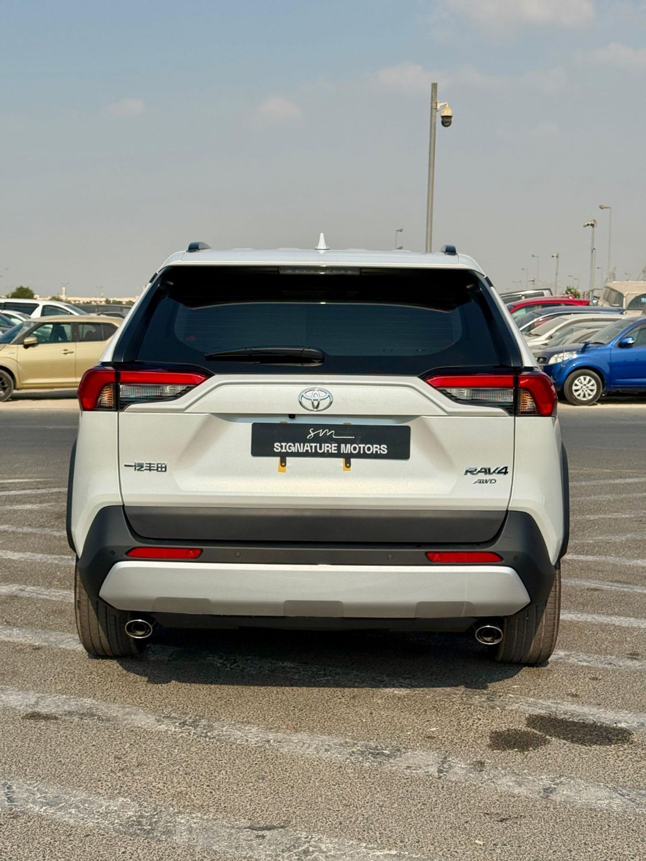 تويوتا راف ٤ Toyota RAV4 Toyota RAV4 2.0L Petrol FULL OPTION