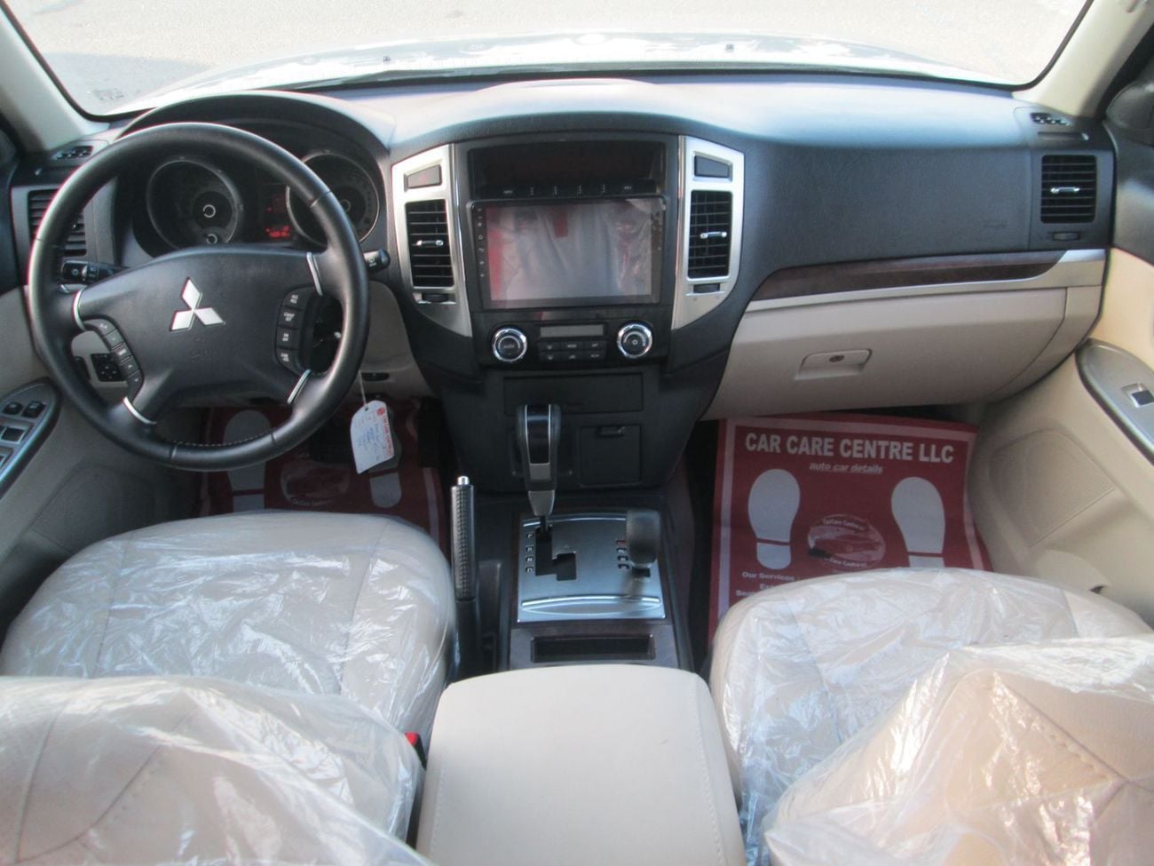 ميتسوبيشي باجيرو GLS M/L DIAMOND GLS Mid 3.5L (189 HP) (7 Seater)