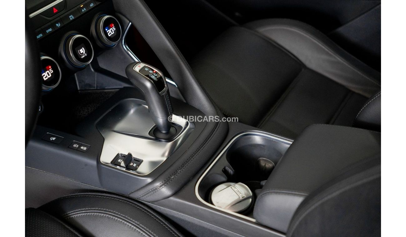 Jaguar E Pace Std 2019 Jaguar E-Pace P200 / Full Jaguar Service History & Jaguar Warranty