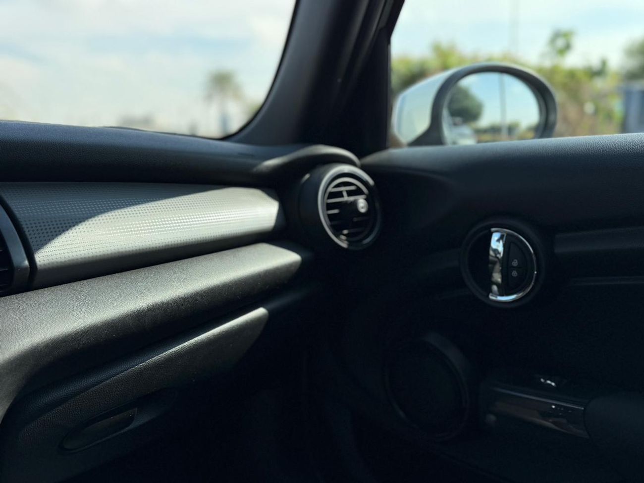 Mini Cooper One 1.5L (5 Seater) 2021 MINI COOPER HARDTOP AMERICAN SPECS EXCCELLENT COND 1.5L (5 Seater)