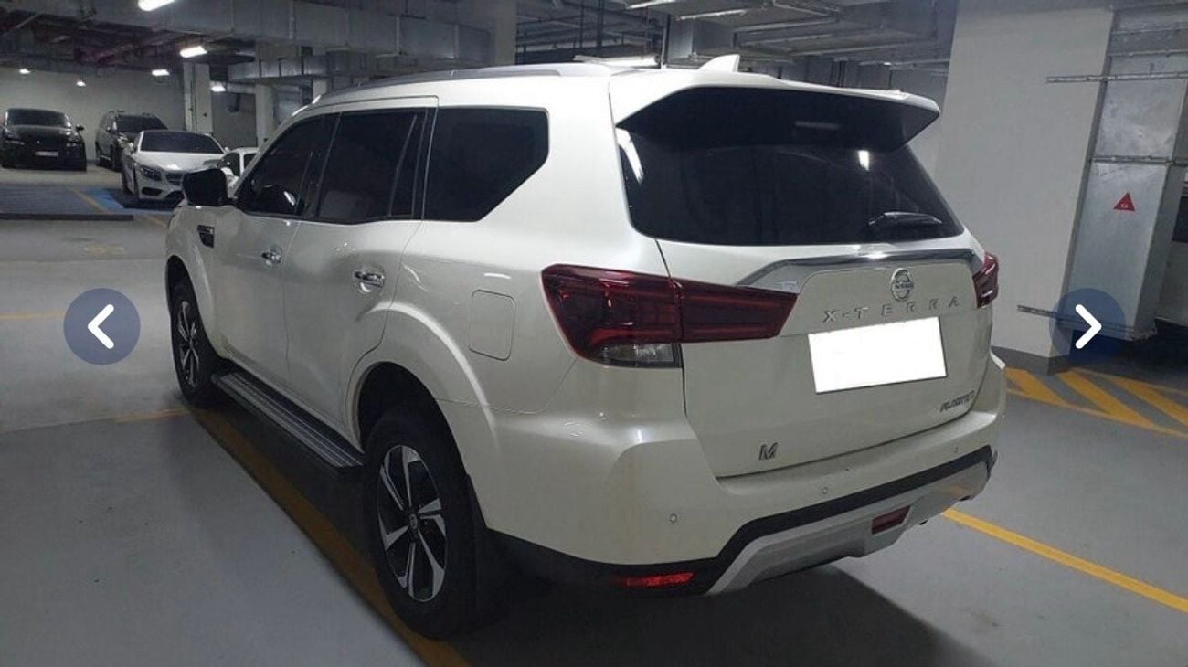 Nissan XTerra Platinum 2.5L 4WD