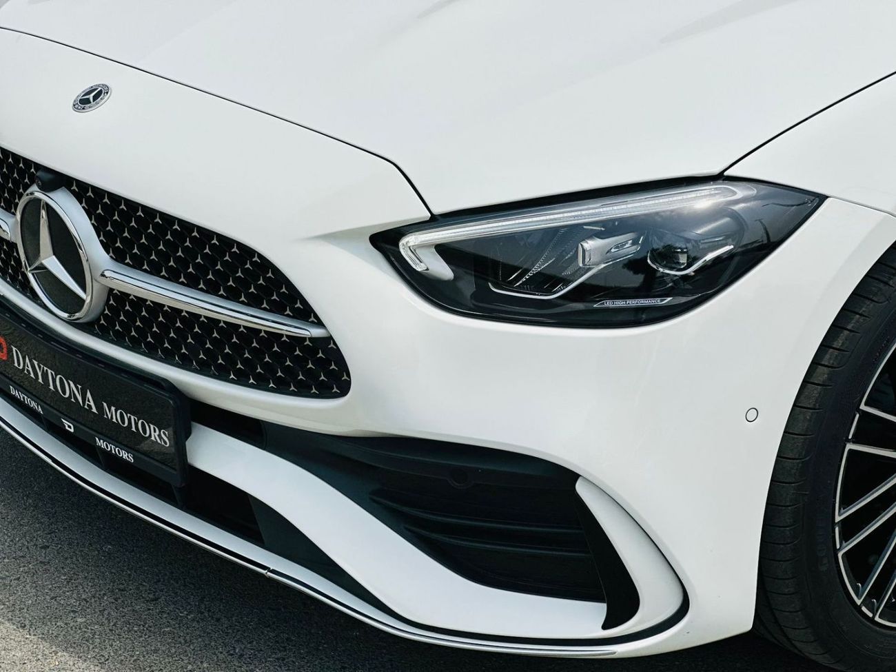 Mercedes-Benz C 200 MERCEDES C200L 2025 V4 1.5L TURBO