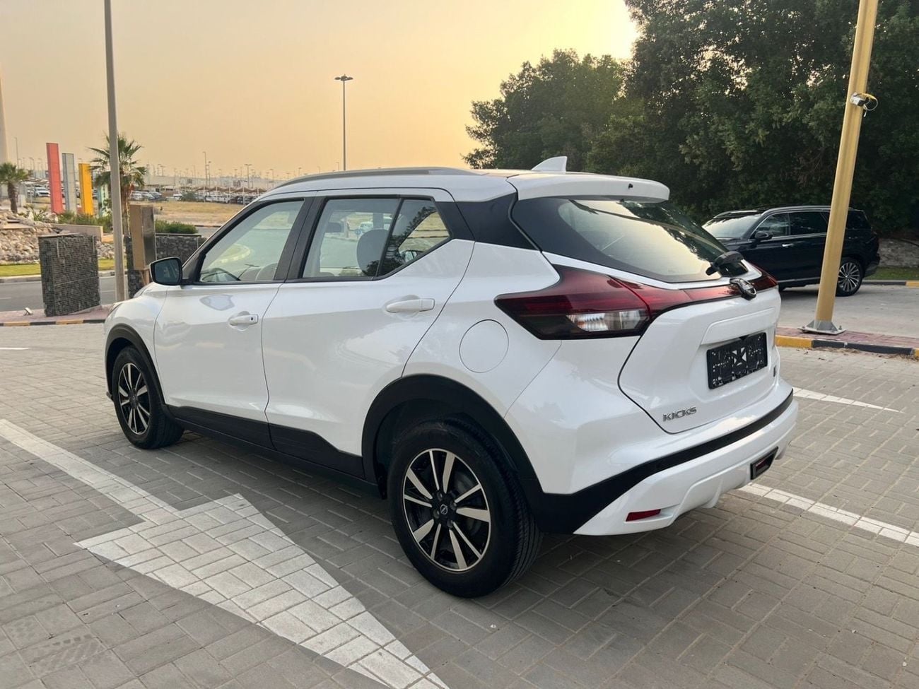 Nissan Kicks SV