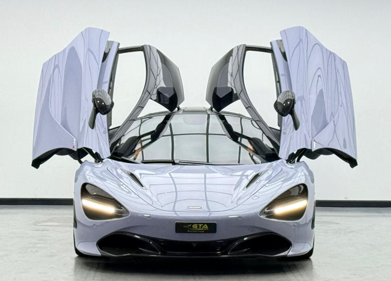 McLaren 720S 2018 McLaren 720S Luxury, McLaren Warranty+Service Contract+Full Service History, GCC