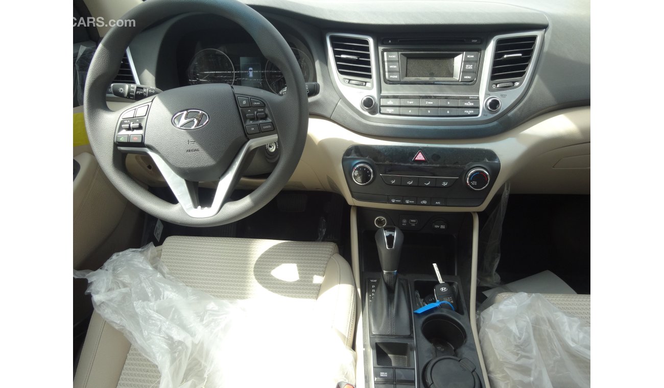 Hyundai Tucson 2.0L 2WD