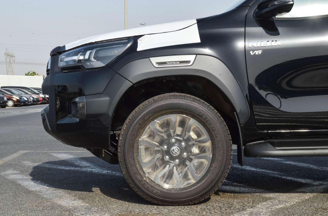 تويوتا هيلوكس TOYOTA HILUX ADVENTURE 4.0L 4WD PICKUP 2025