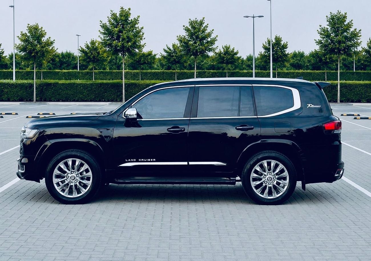Toyota Land Cruiser GXR Toyota landcuriser V6 2017 upgrade inside & outside 2025 full option