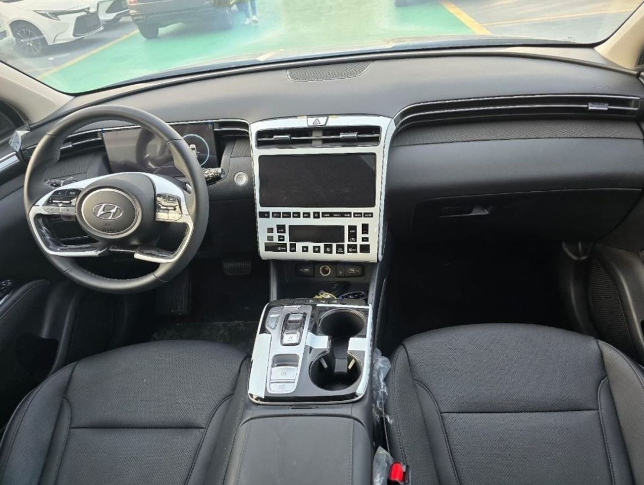 هيونداي توسون بريميوم 1.6L PETROL 2025