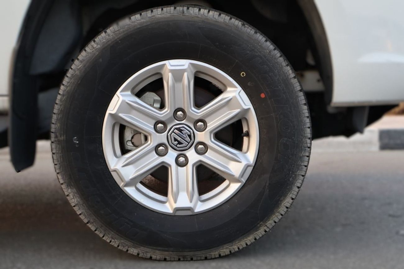 أم جي T60 2023 MG T60 2.4L Petrol DC MT 2WD