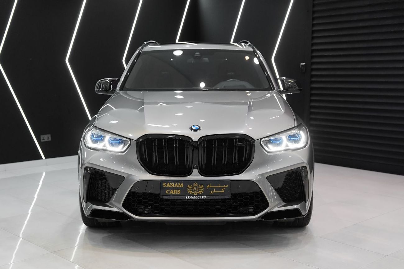 BMW X5M Competition 4.4L Carbon Interior, Driving Assistance Pro, GCC Spec!!