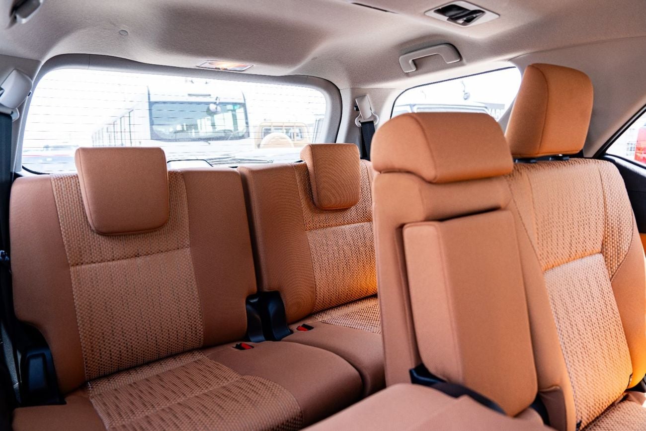 تويوتا فورتونر Toyota Fortuner 2026 2.7L 4×4 SUV  black