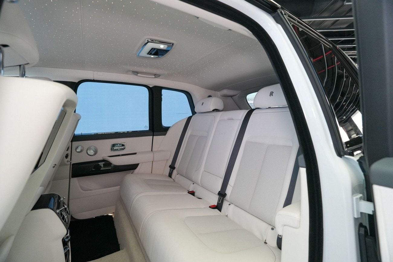 Rolls Royce Cullinan BLACK BADGE
