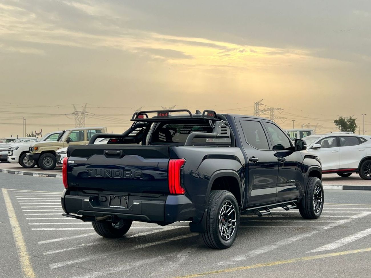 Toyota Tundra 2025 Toyota Tundra TRD Crewmax 3.4L V6 - Full Screen With Radar & Rollbar - 4x4 AWD - Fully Loaded -