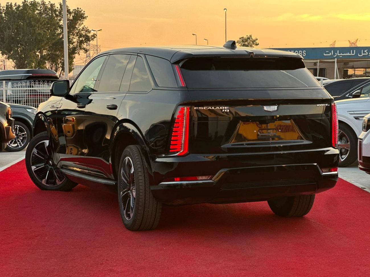 كاديلاك إسكالاد Brand New Escalade IQ Sport2 VIP Seats Automatic doors