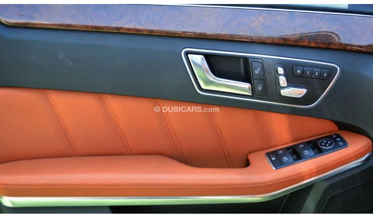 Mercedes-Benz E 400 Mercedes-Benz AMG E400 V6 3.5L 2015/FullOption/Very Good Condition