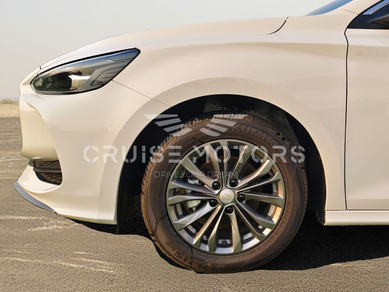 MG 5 Export only - Manual - 1.5L - Petrol - Sedan- FWD - 5 Seats - 4 Door