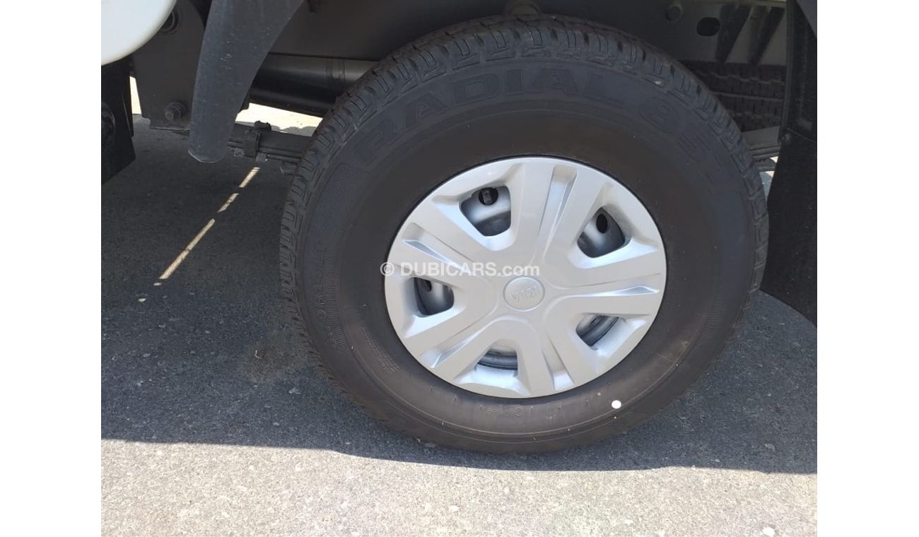 Kia K2700 Kia 2 cabin bengo 4x4