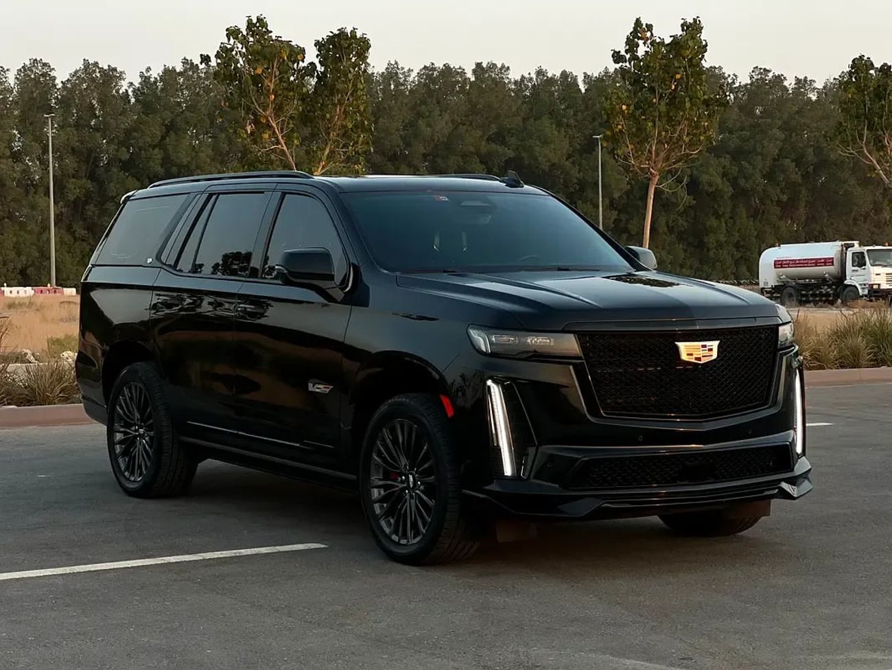 Cadillac Escalade V SERIES Cadillac Escalade 2023 GCC specs