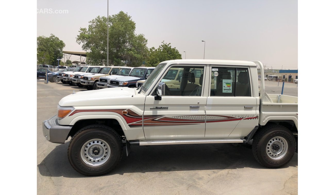 Toyota Land Cruiser Pick Up GRJ79 DC V6 PETROL 2018