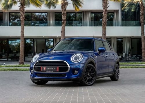 Mini Cooper 1,371 P.M  | 0% Downpayment | Mini Cooper 4 Door | Low Kms!