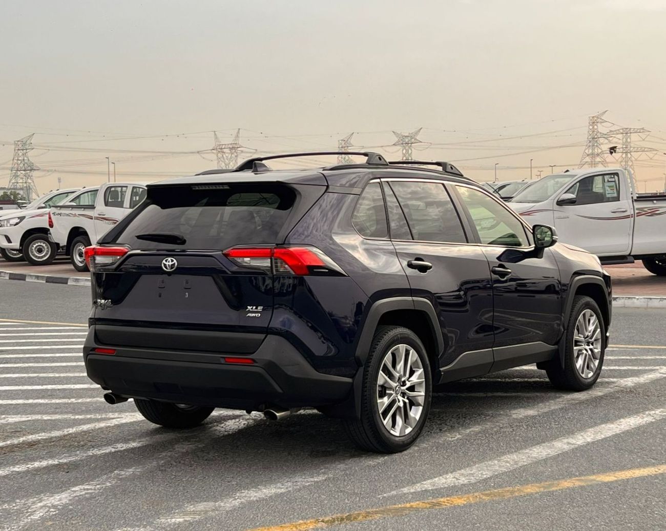 Toyota RAV4 XLE 2019 Toyota Rav4 Full Option 2.5L V4 - Rear Camera - Leather Seat - Sunroof - AWD 4x4