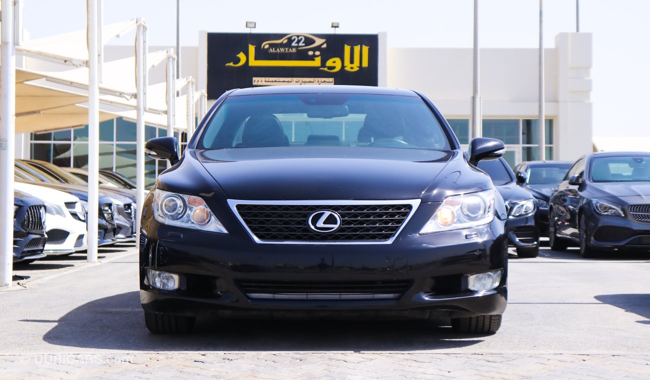 Lexus LS460