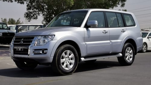 ميتسوبيشي باجيرو 3.5L,USED,GOOD CONDITION,A/T