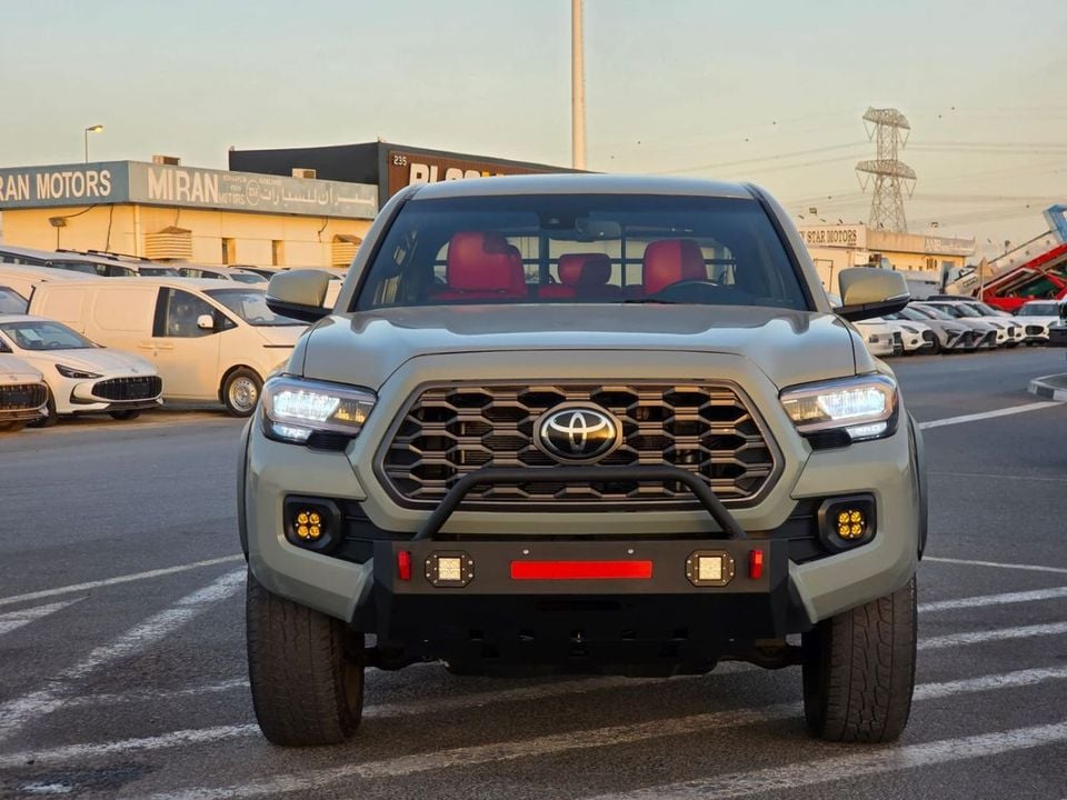 Toyota Tacoma TRD OFF ROAD (NON GCC)