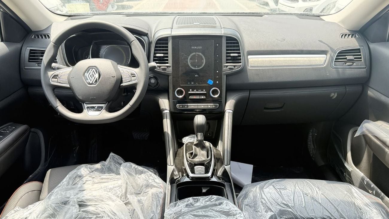 رينو كوليوس 2.5L Petrol 4WD 2025YM
