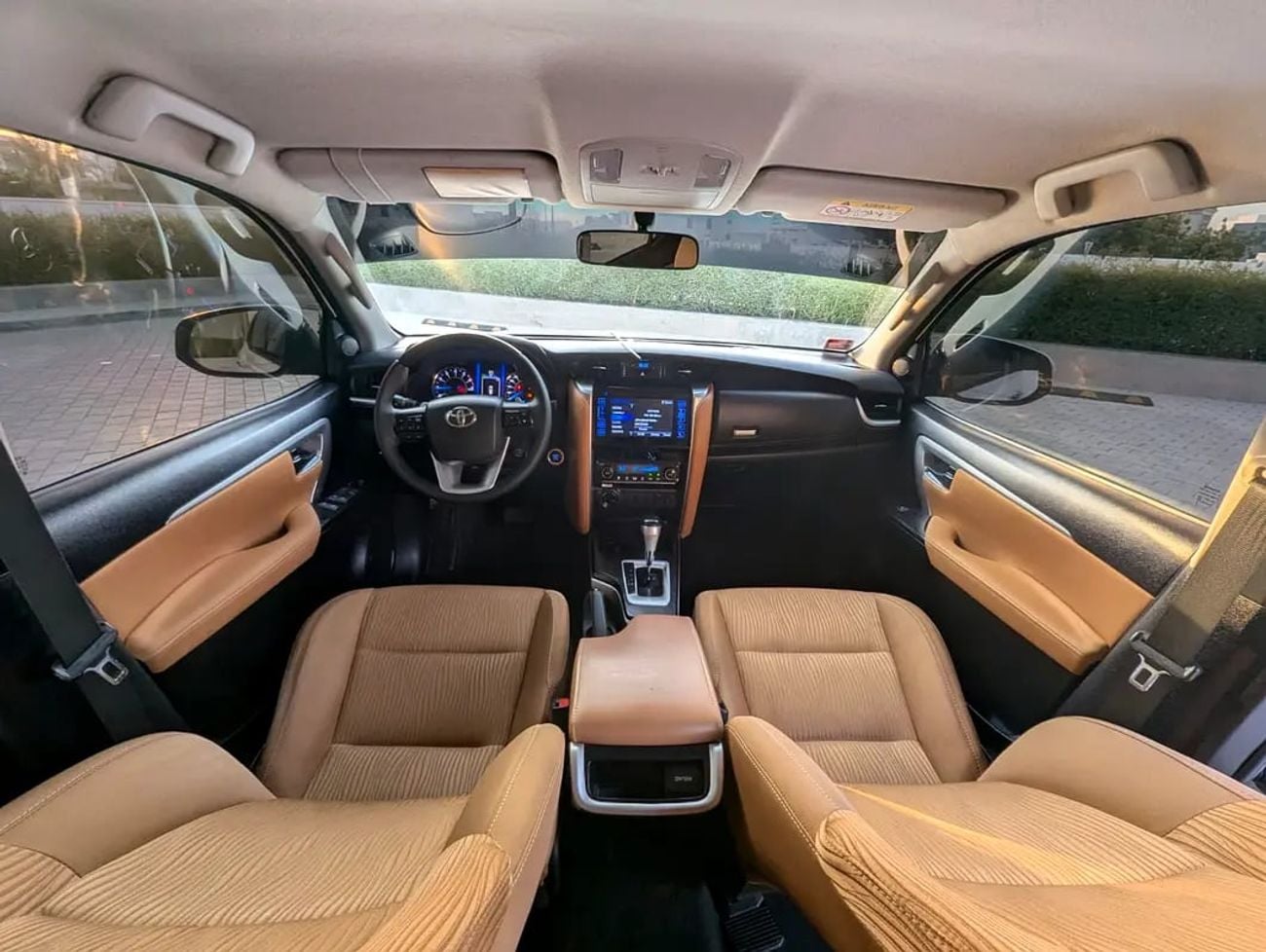 تويوتا فورتونر GXR 2019 GCC Specs V6 4.0 Engine Interior and Exterior Excellent Condition