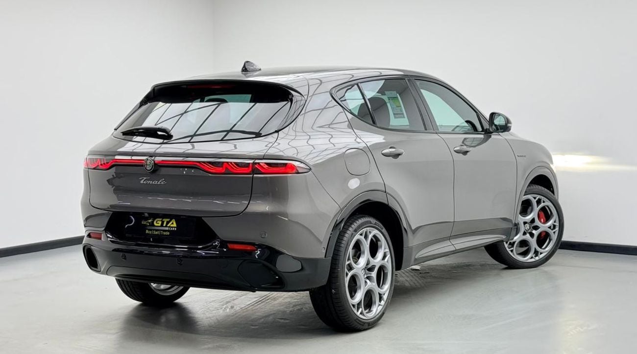 ألفا روميو تونالي 2025 Alfa Romeo Tonale Veloce, 5 Years Alfa Warranty + Service Pack, Delivery Kms, Fully Loaded, GCC