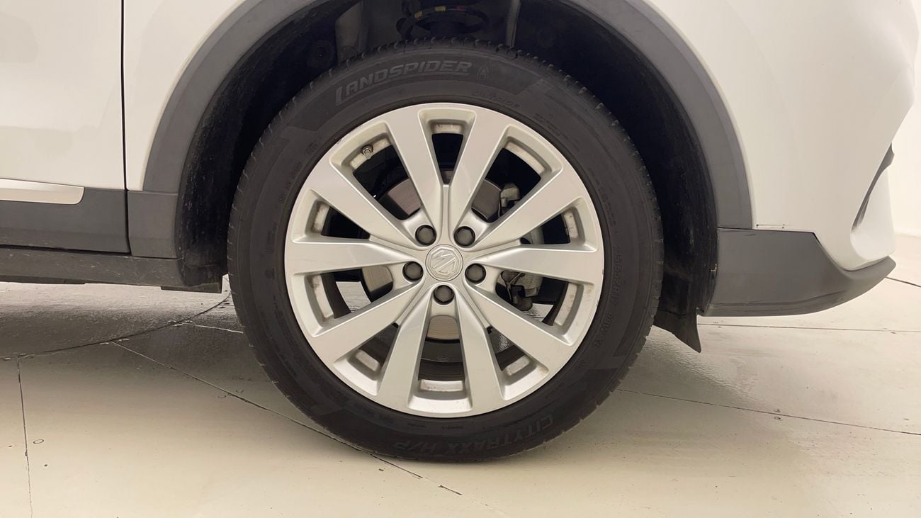 أم جي ZS STD 1.5 | بدون دفعة مقدمة | اختبار القيادة في المنزل