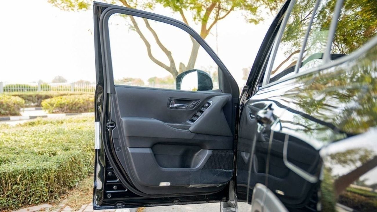 Toyota Land Cruiser GR-S LC300 GR SPORT 3.3D AT MY2023 – BLACK