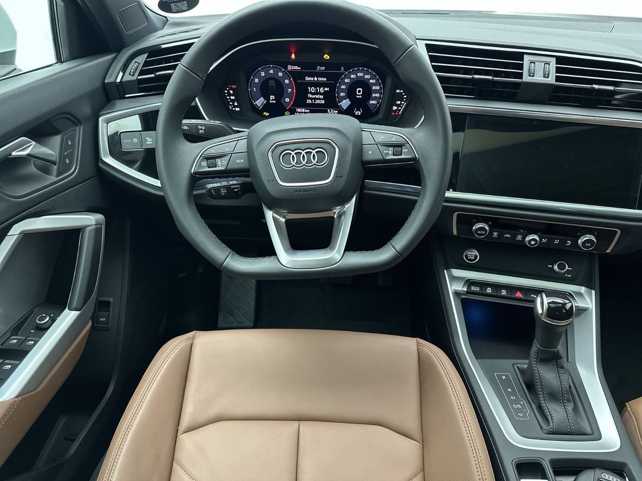 Audi Q3 40 TFSI S-LINE SPORTBACK 40 TFSI quattro 2.0L Sportback (Ref# 50433)