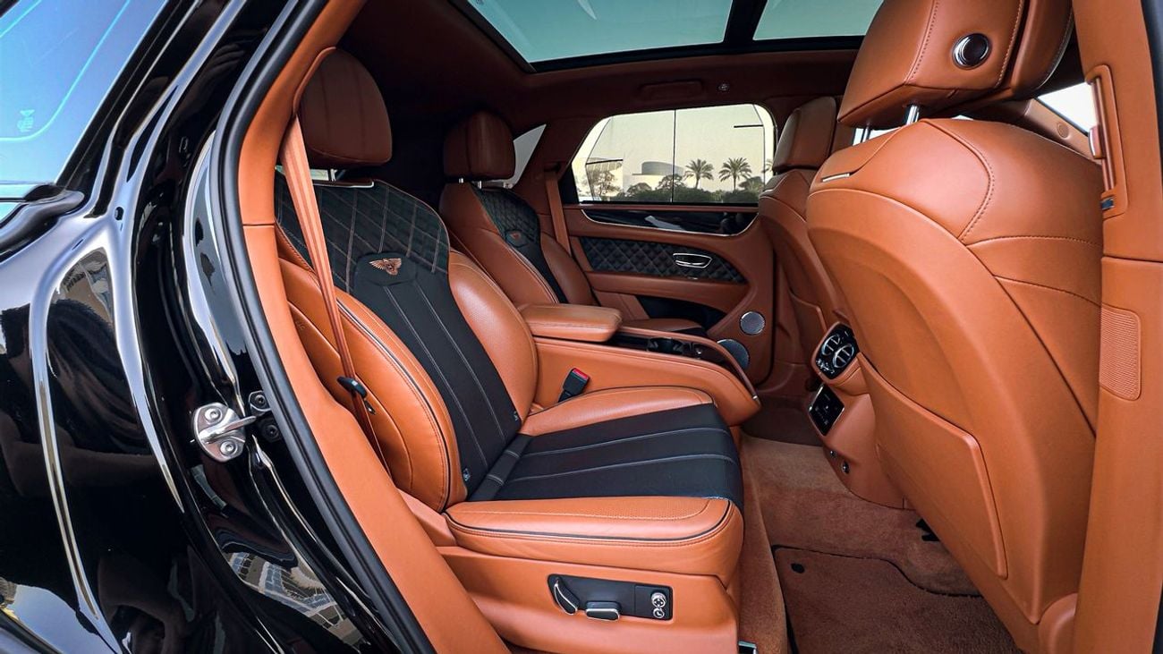 Bentley Bentayga S Black Edition 4.0T S Black First Edition 4.0T