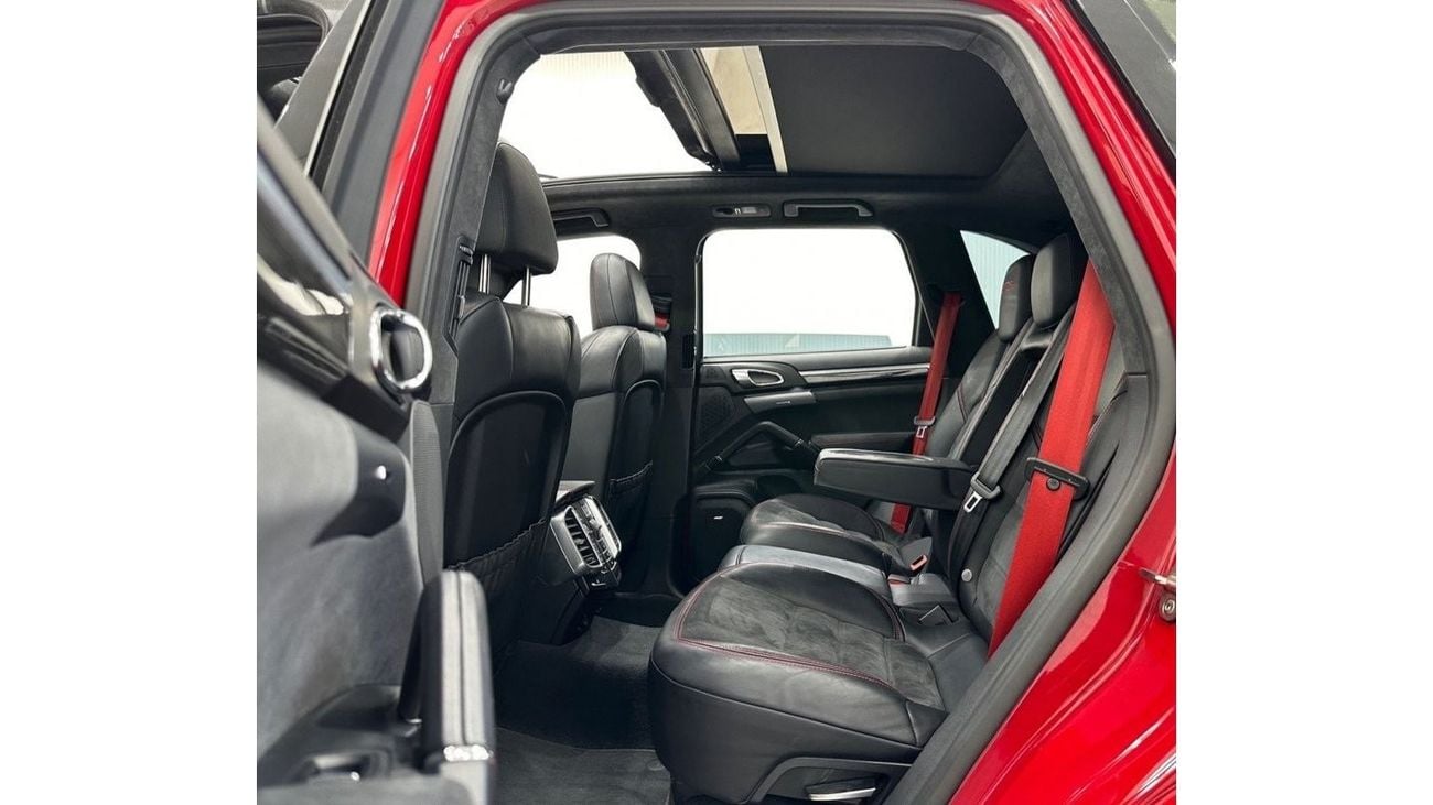 Porsche Cayenne 2016 Porsche Cayenne GTS, Full Service History, GCC