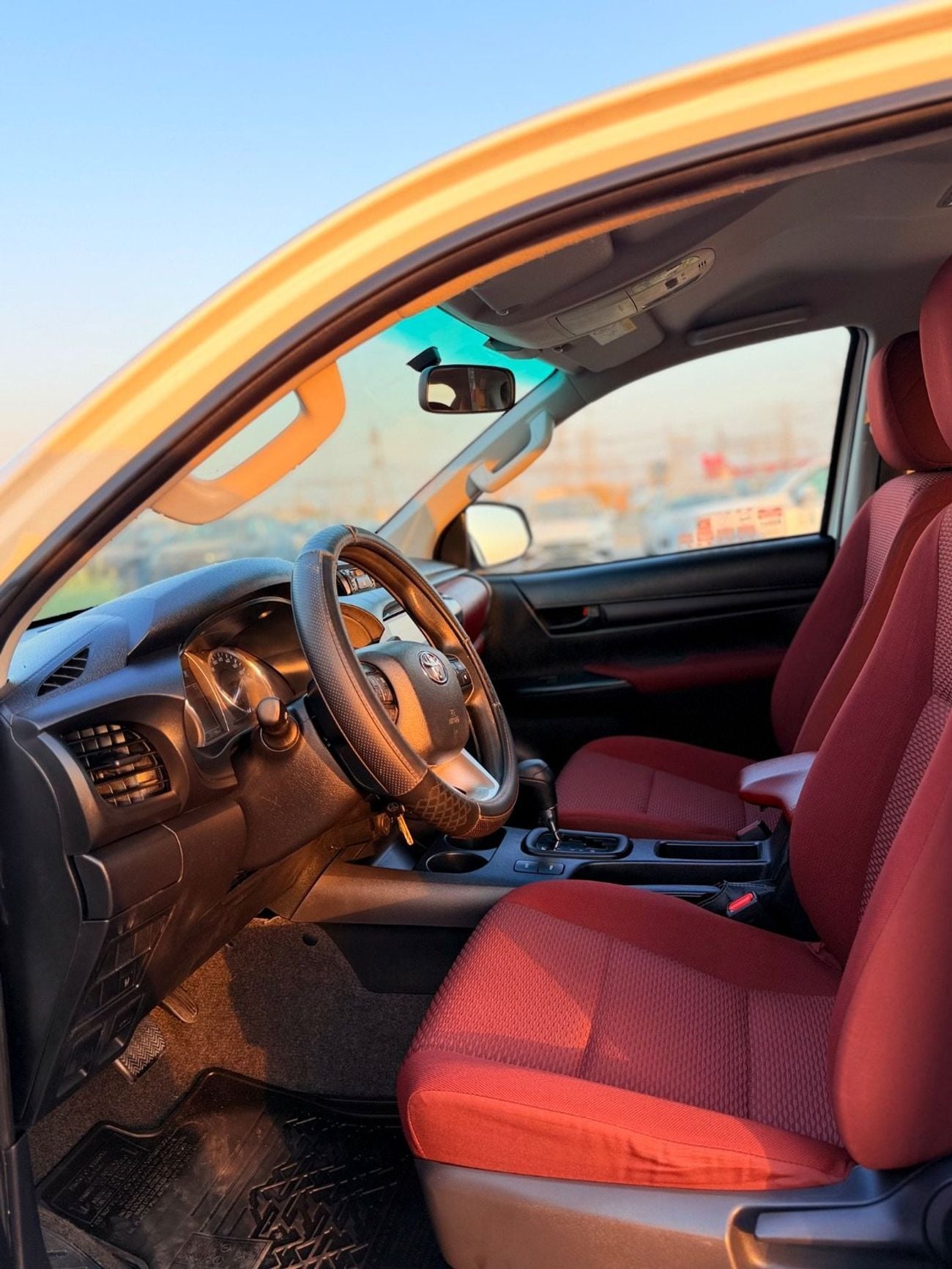 Toyota Hilux Toyota Hilux pickup Years 2024 V4 Diesel automatic