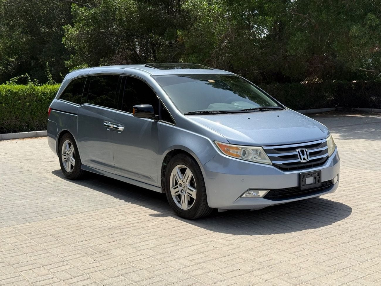 هوندا أوديسي Touring 3.5L (250 HP)