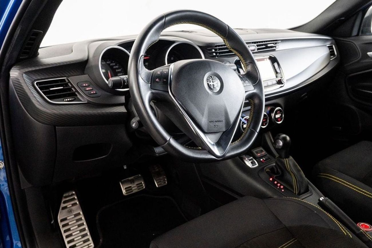 ألفا روميو جوليتا Veloce / Alfa Romeo Warranty & Alfa Romeo Service Contract