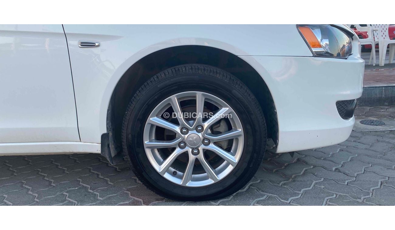 Mitsubishi Lancer Full option GLS  ‏بدون صبغ