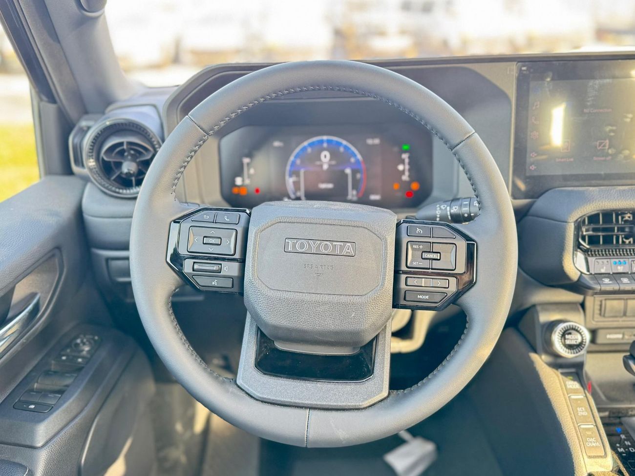 تويوتا برادو Toyota Prado 2025 2.4L petrol